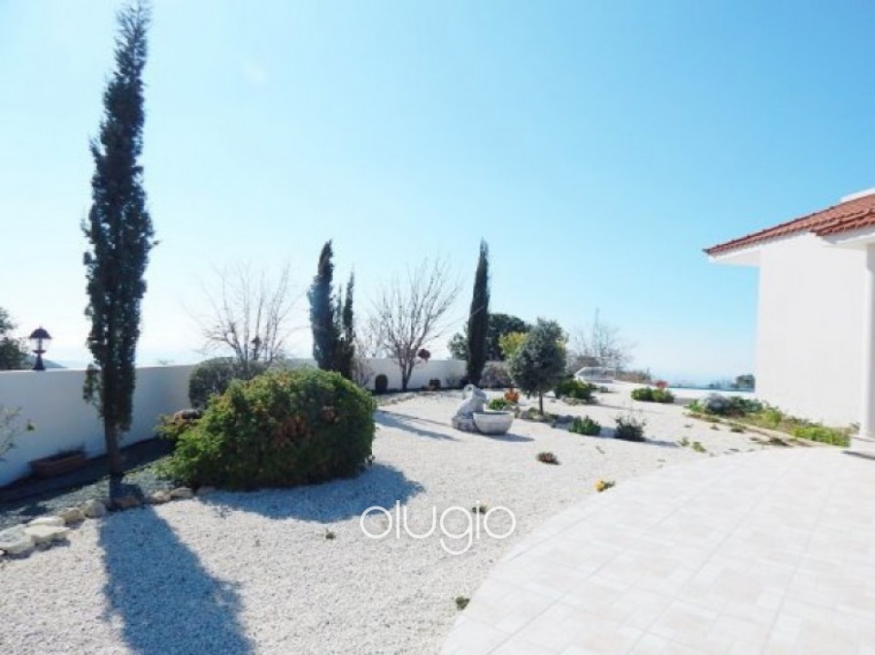 Smart 4 Bedroom House in Koili