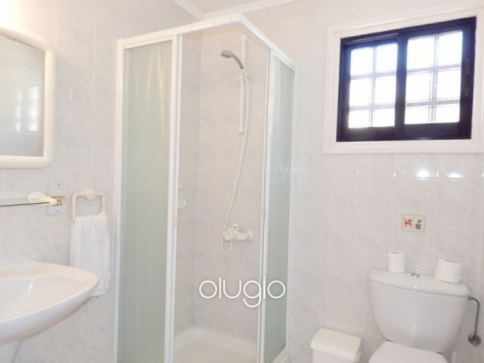 5 Bedroom Bungalow with Panoramic Views in Kamares, Tala