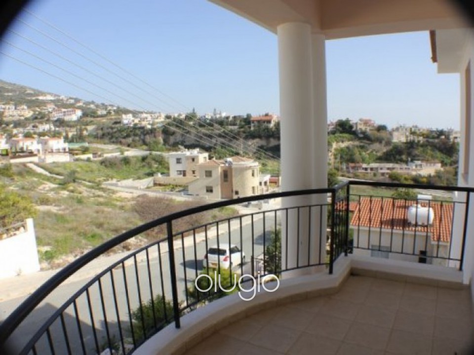 4 Bedroom Villa + Apartment downstairs , Kamares, Tala, Paphos