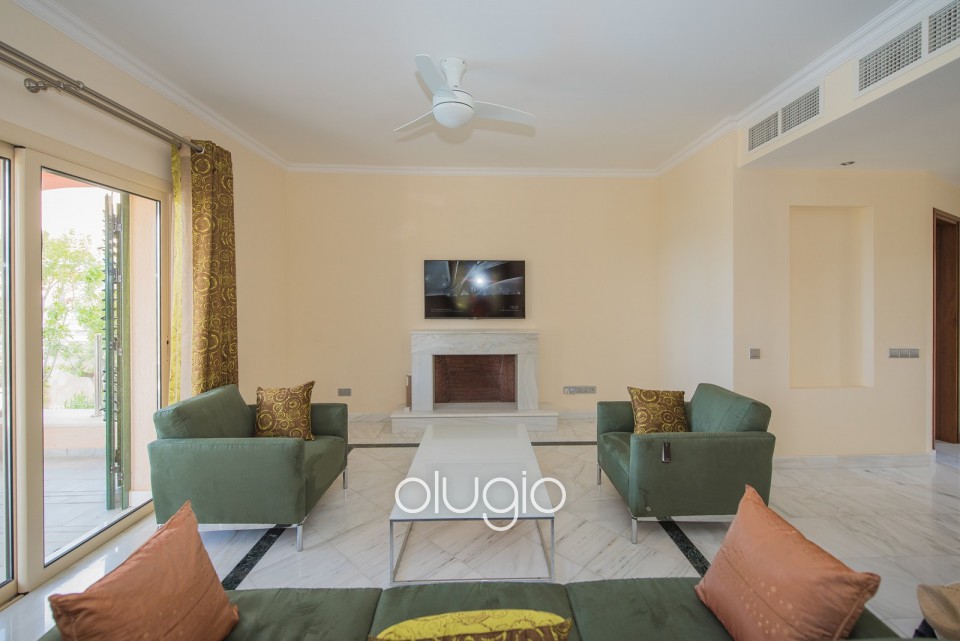 Detached Villa For Sale  in  Neo Chorio