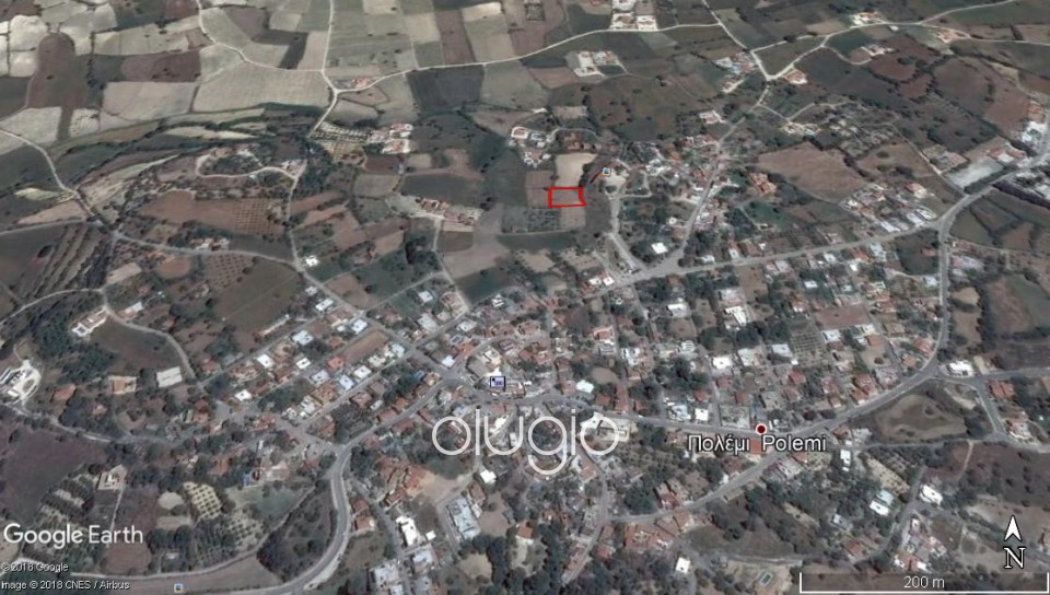 Residential Land  For Sale  in  Polemi