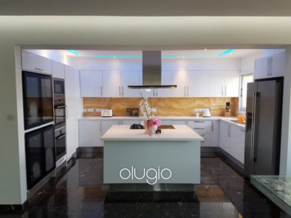 Penthouse For Sale  in  Yeroskipou