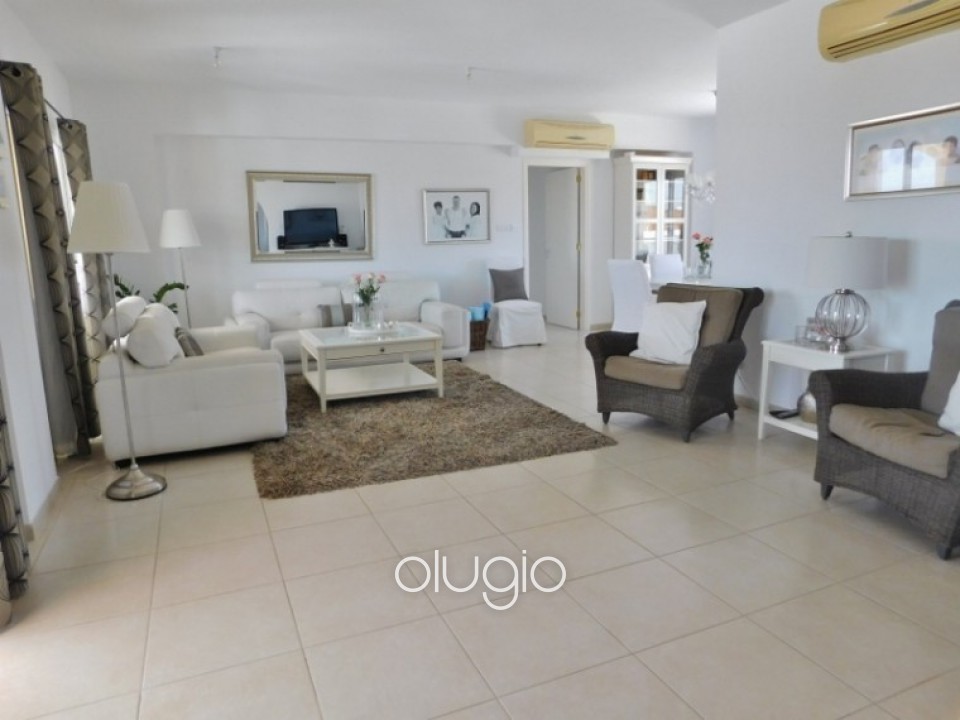 Penthouse For Sale  in  Yeroskipou