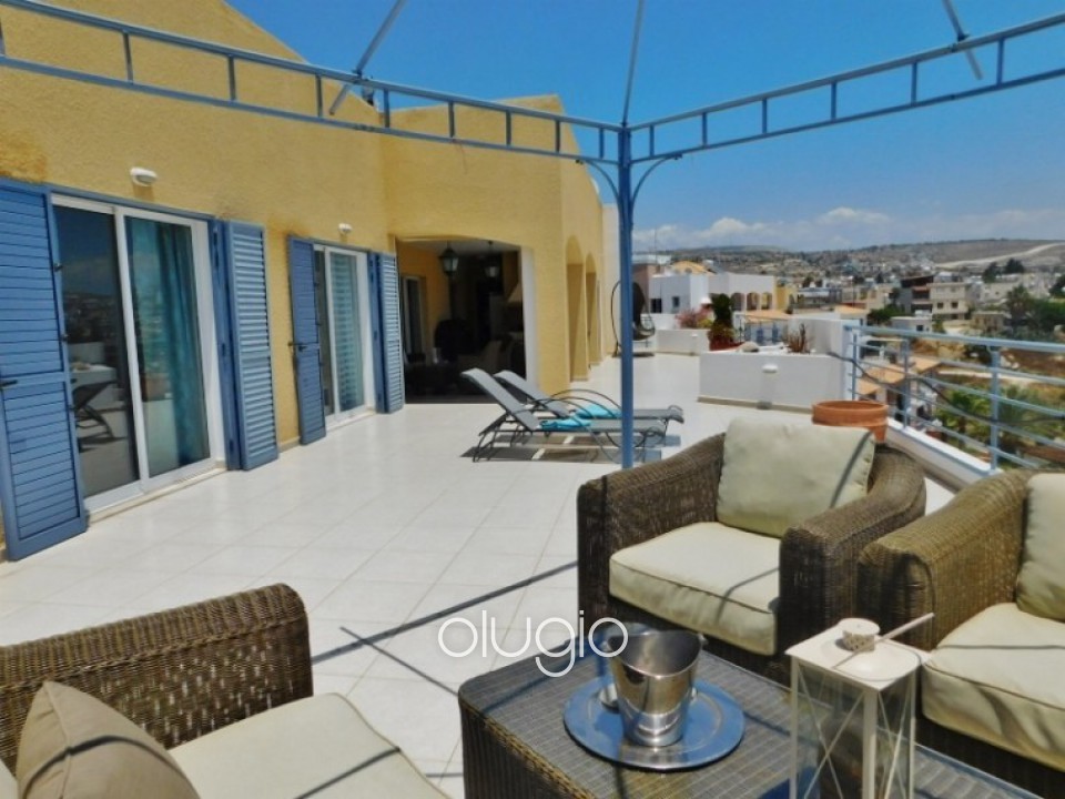 Penthouse For Sale  in  Yeroskipou