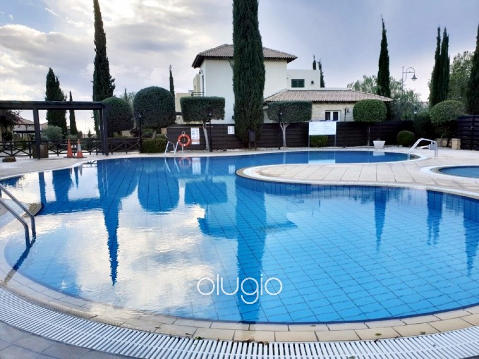 Apartment For Sale  in  Aphrodite Hills