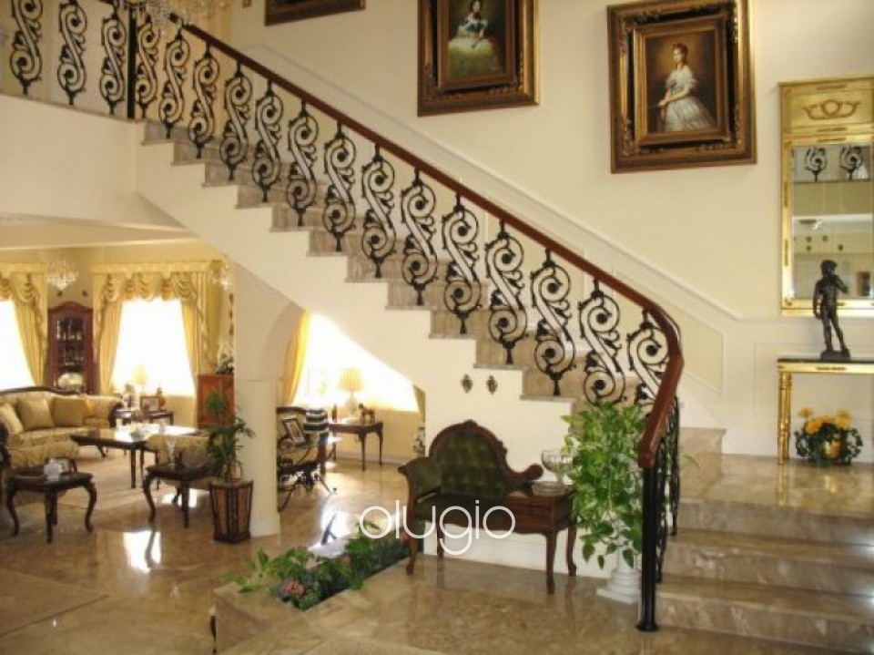 Grand Staircase